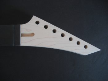 Build A 7 String E2