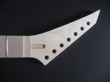 Build A 7 String GJP